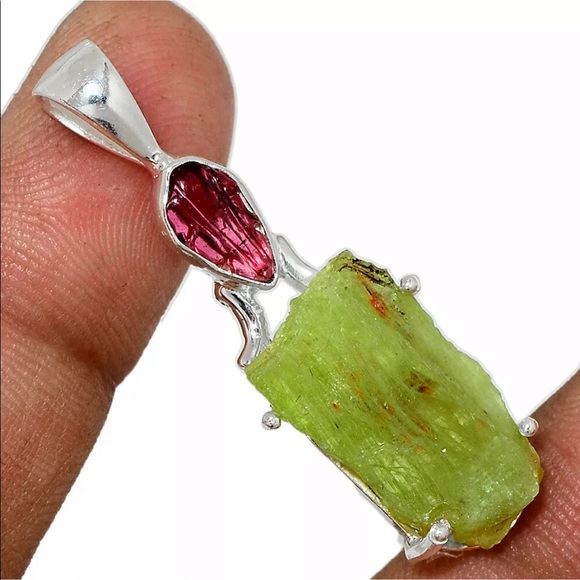 Jewelry - Green Kyanite and Tourmaline silver pendant
